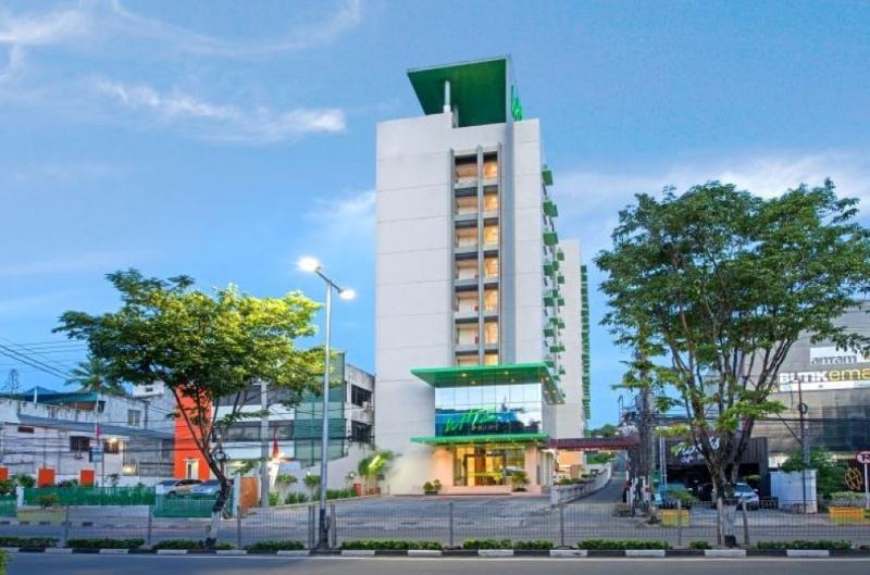 Whiz Prime Hotel Balikpapan Balikpapan  Exterior photo